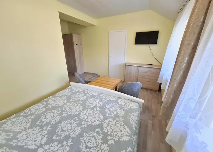 בית הארחה Neringa פלאנגה